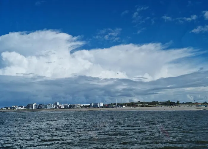 Historische Orangerie Feriehus Hage